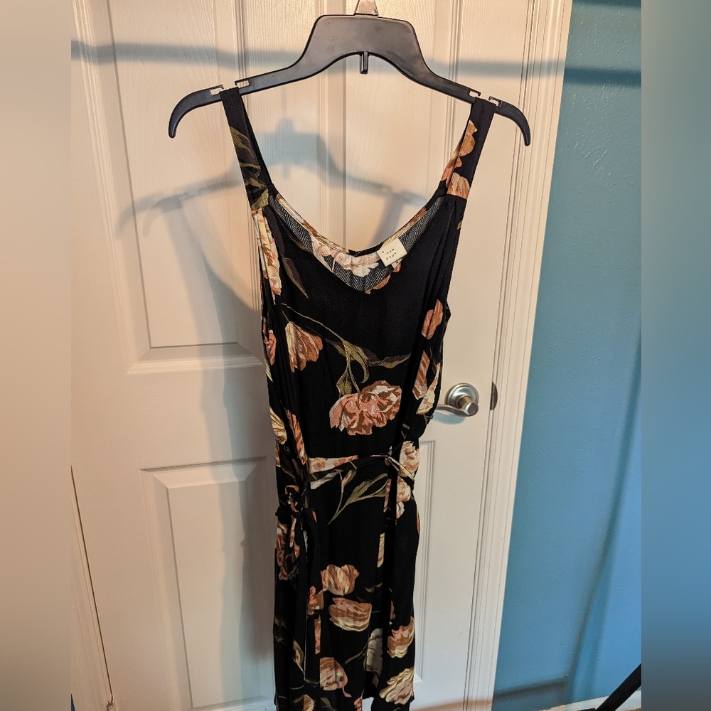 A New Day, Medium, Black Floral